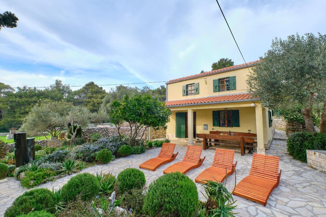 Villa Casa Aromatica Maria Mali Lošinj Exterior foto
