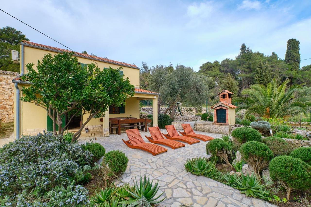 Villa Casa Aromatica Maria Mali Lošinj Exterior foto