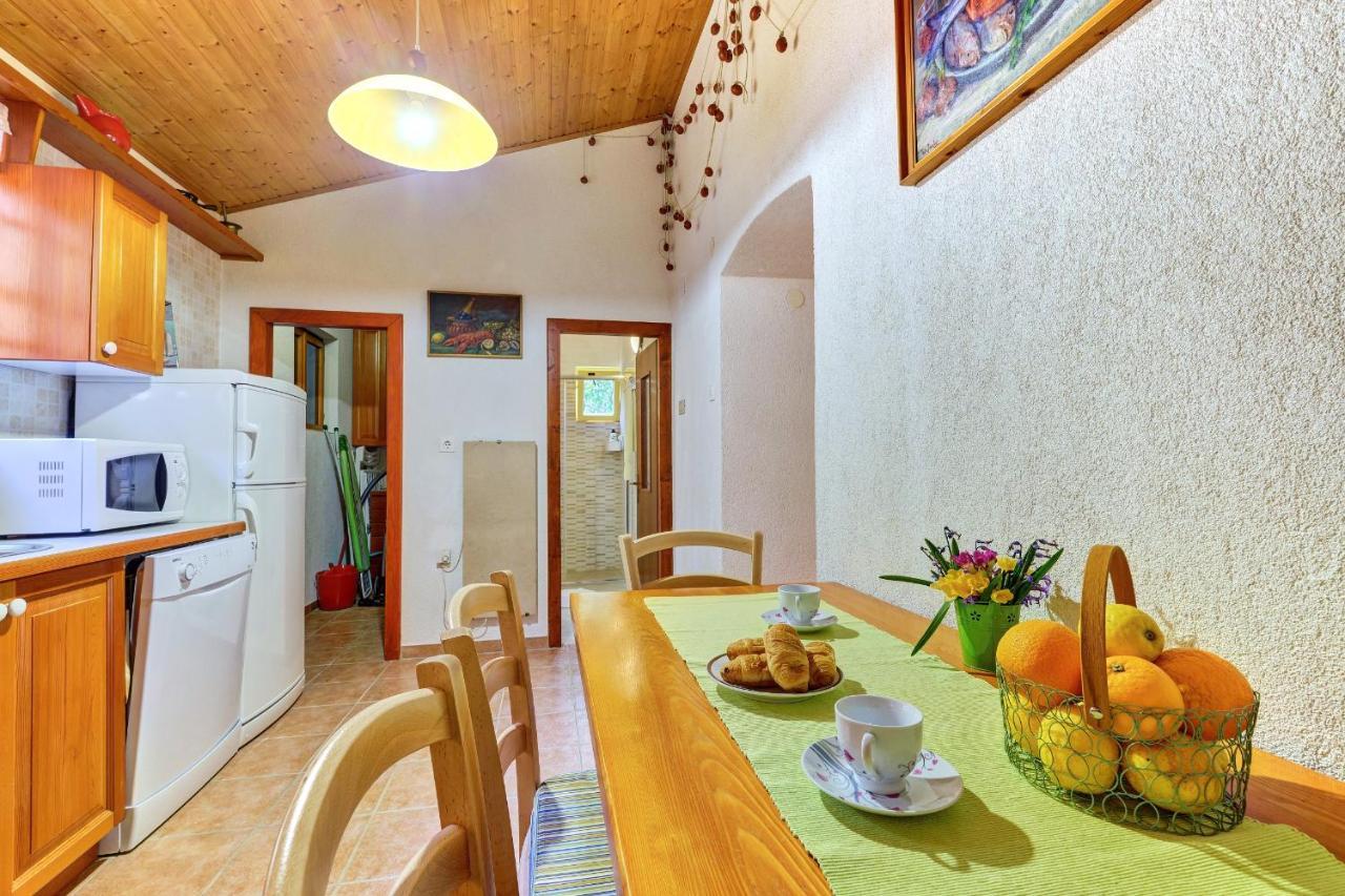 Villa Casa Aromatica Maria Mali Lošinj Exterior foto
