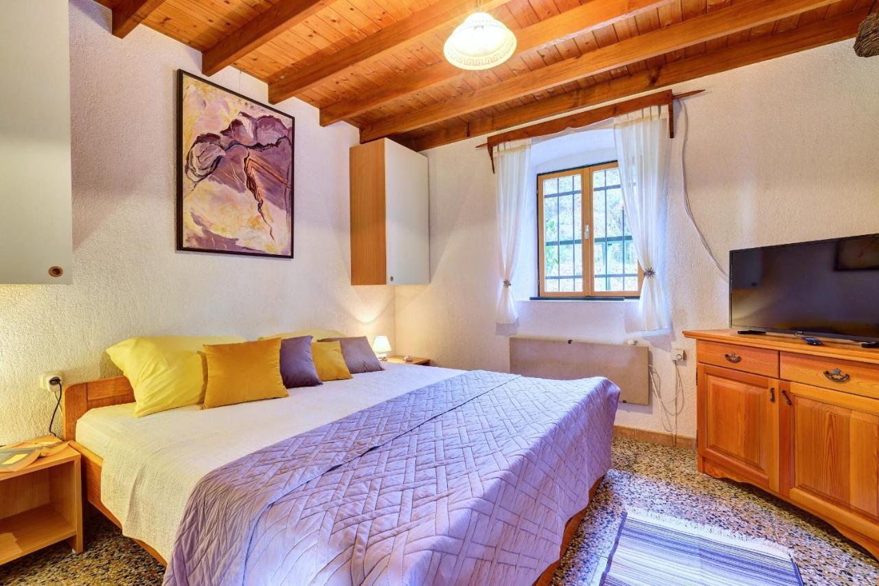Villa Casa Aromatica Maria Mali Lošinj Exterior foto